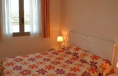 Larimar Unitursa Apartament *